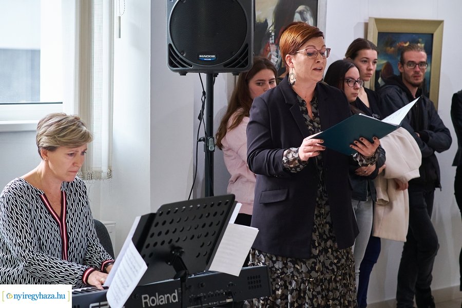 Gonda Zoltán festmény kiállítása a Pál Gyula Teremben