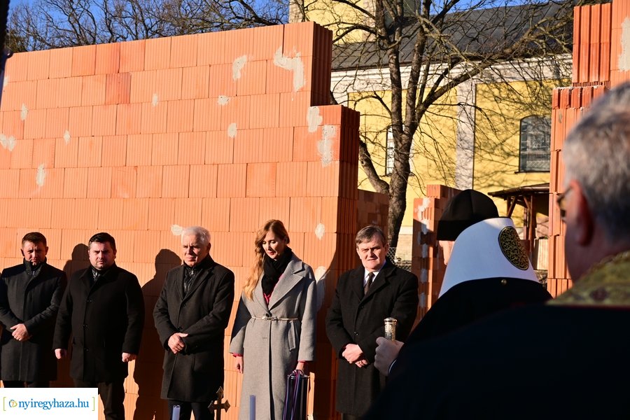 Görögkatolikus bölcsőde alapkő letétele Oroson 2024