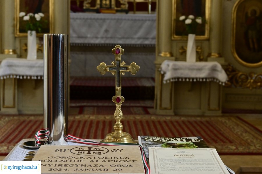 Görögkatolikus bölcsőde alapkő letétele Oroson 2024