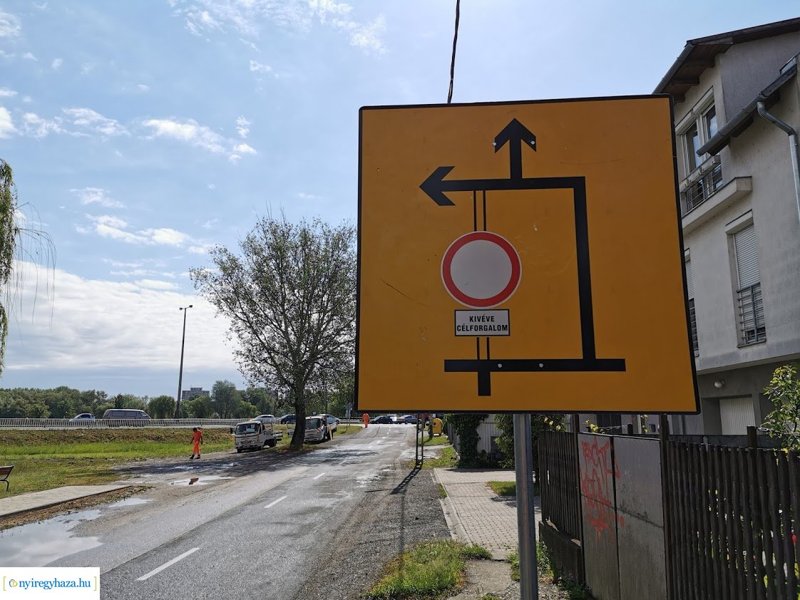 Gőzerővel haladnak a munkálatok a Család utcán