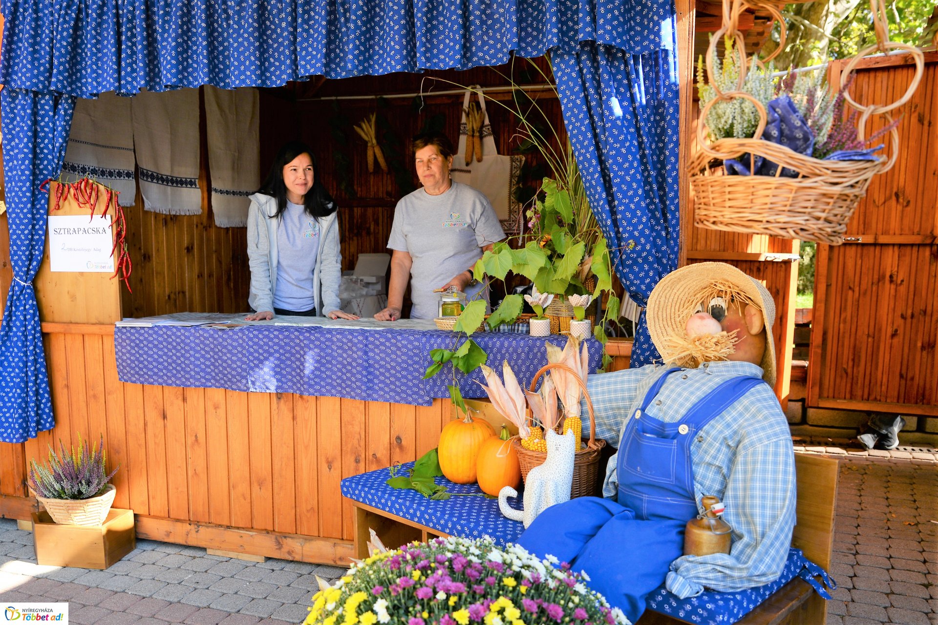 Grillbajnokság a Kossuth téren