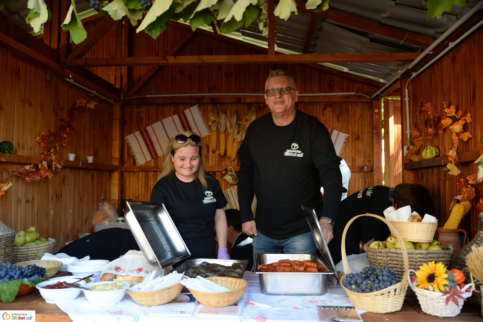 Grillbajnokság a Kossuth téren