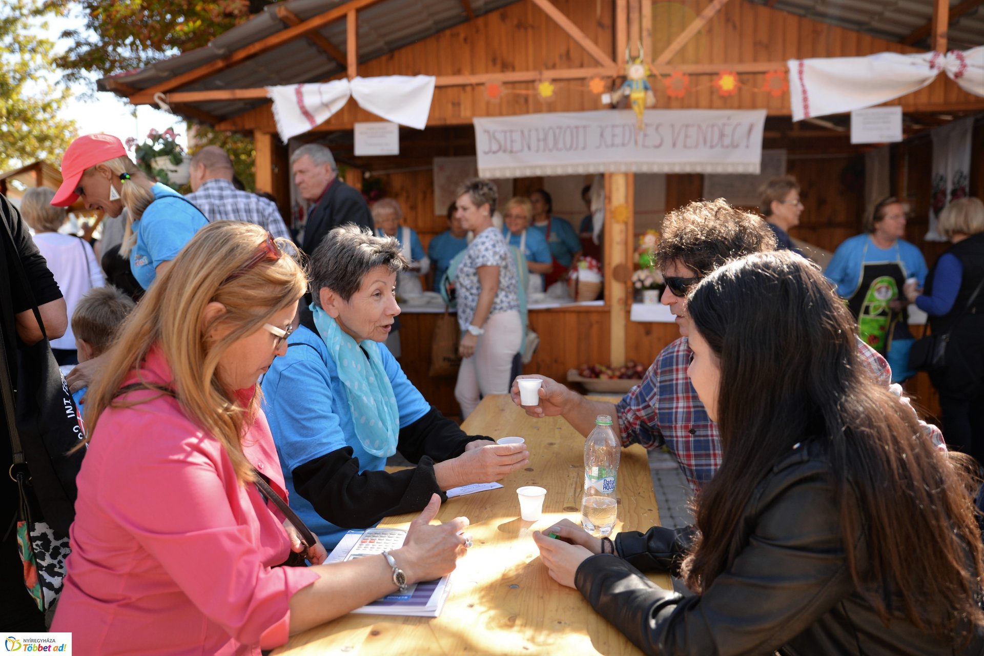 Grillbajnokság a Kossuth téren