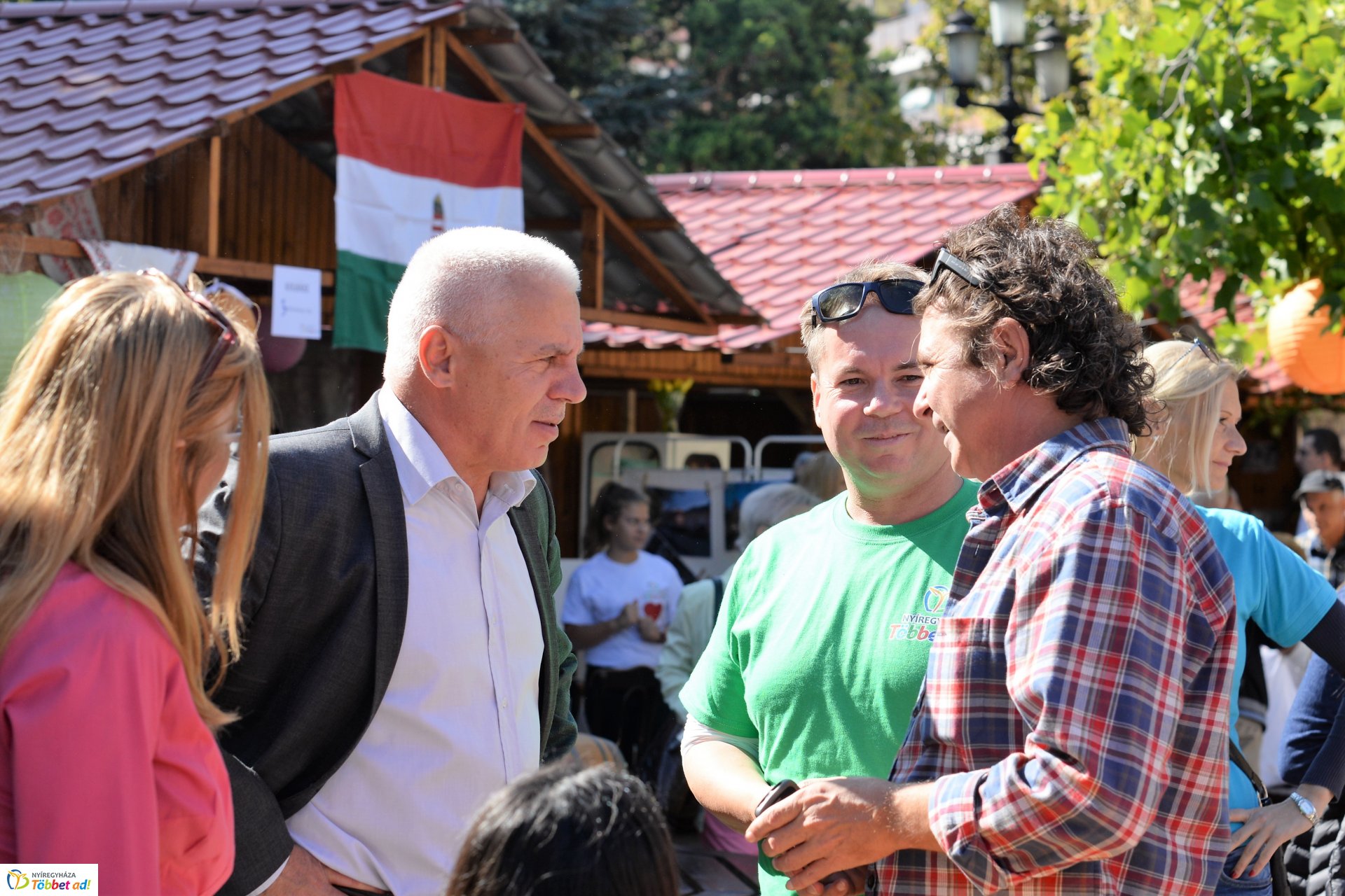 Grillbajnokság a Kossuth téren