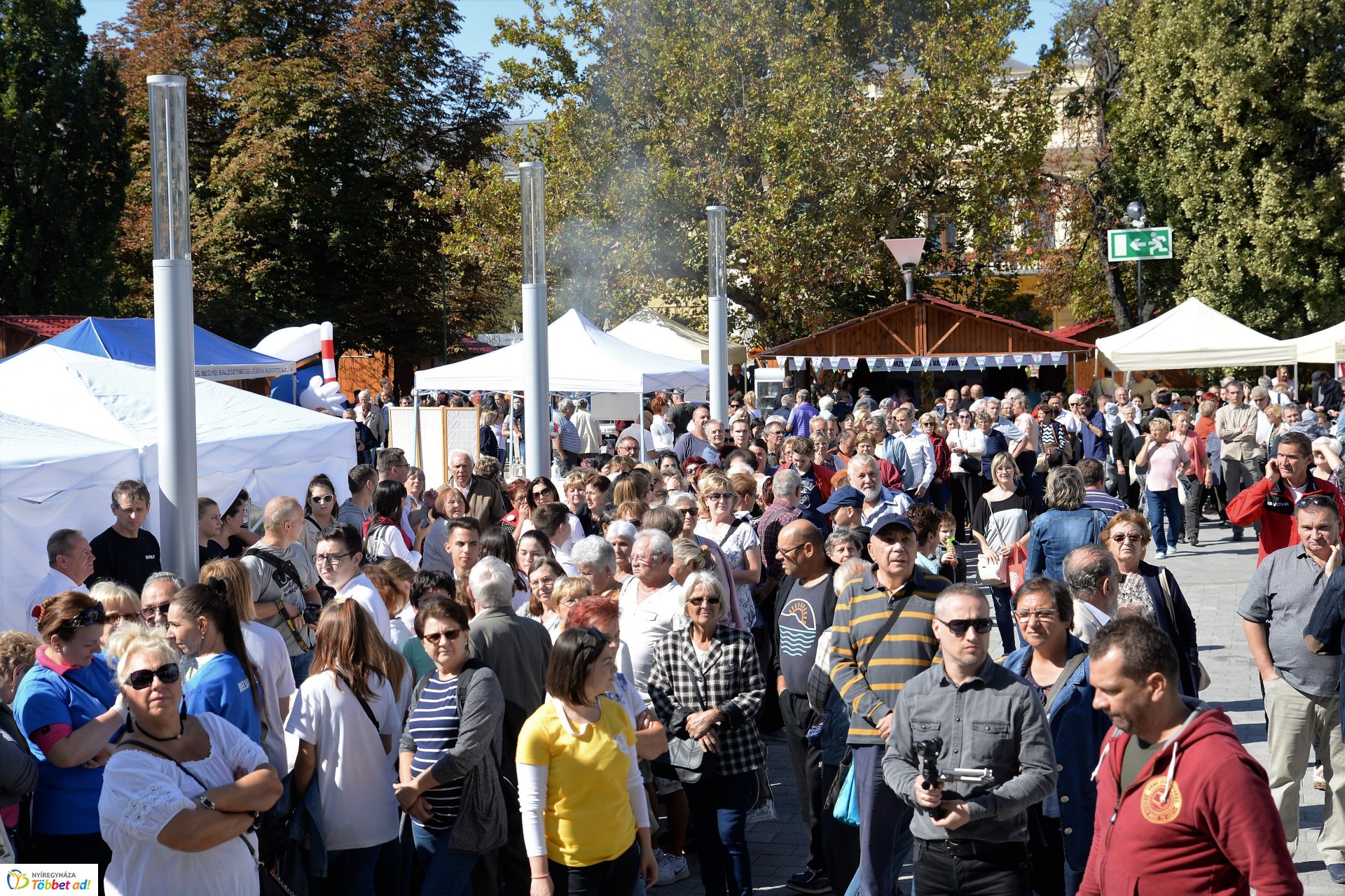 Grillbajnokság a Kossuth téren