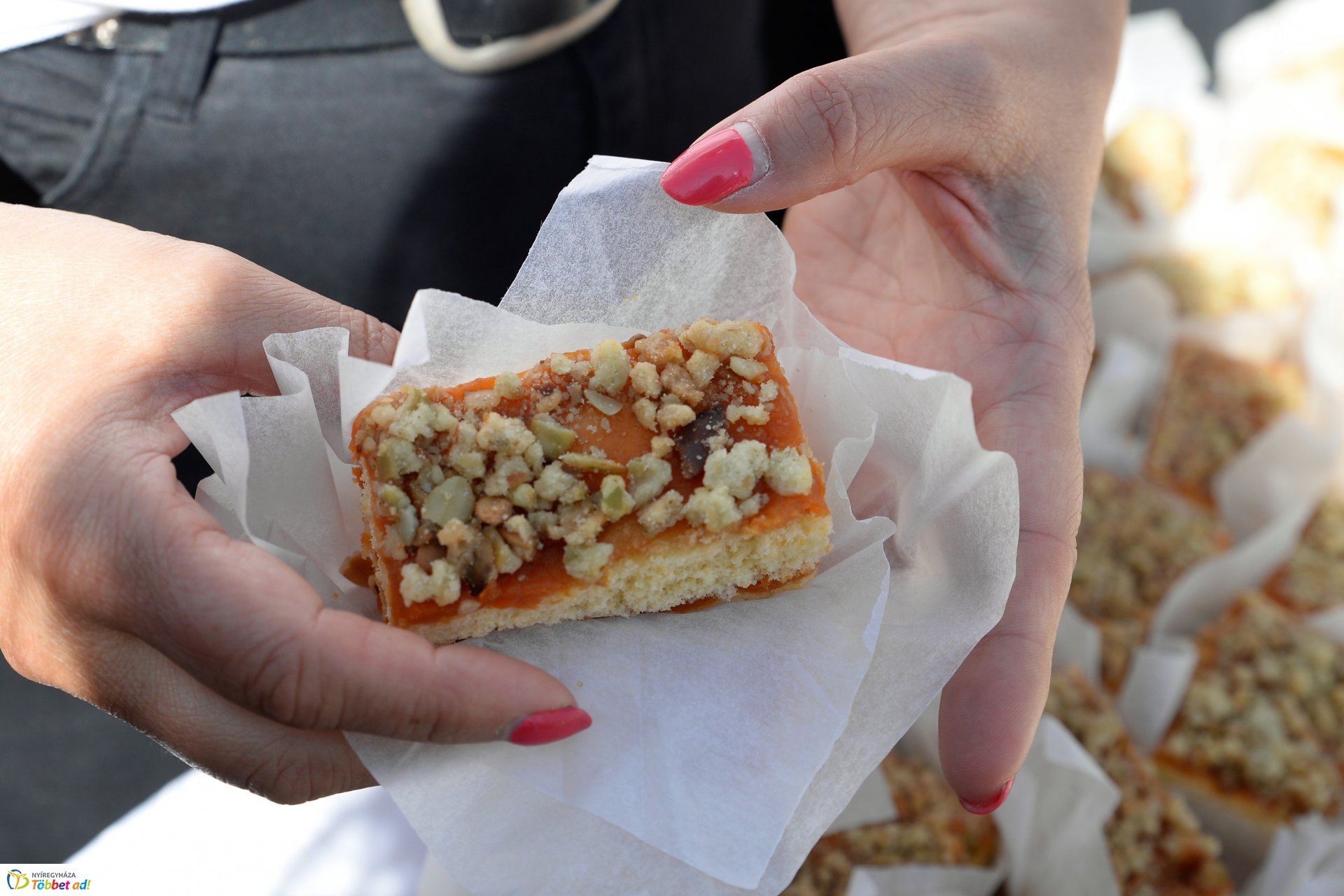 Grillbajnokság a Kossuth téren