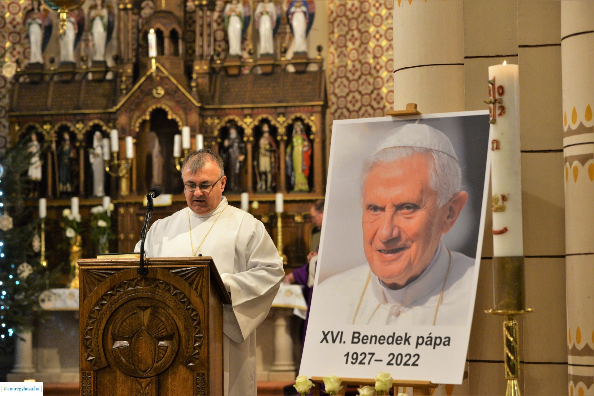 Gyászmise XVI. Benedek pápáért