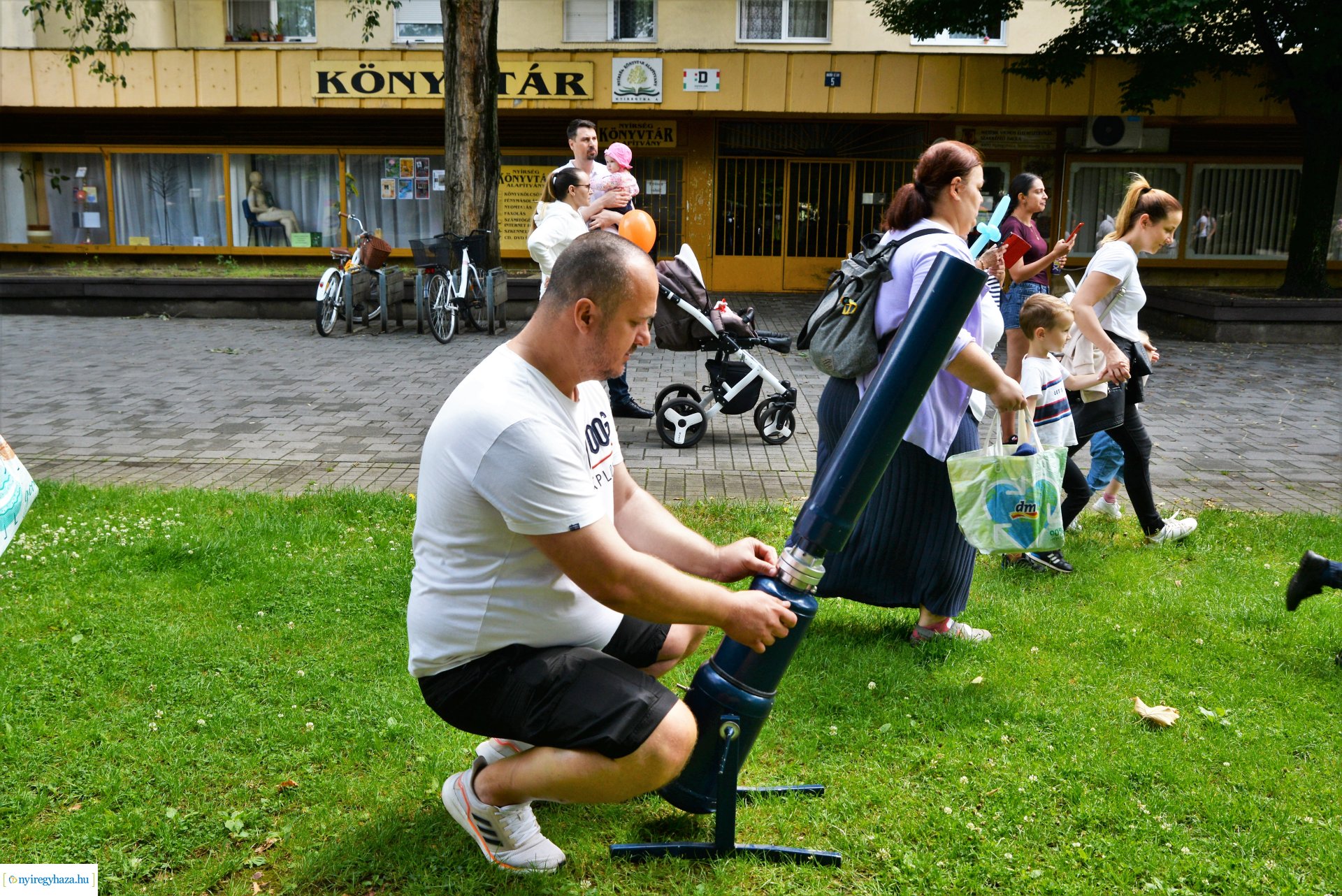 Gyereket a magasba - 2023