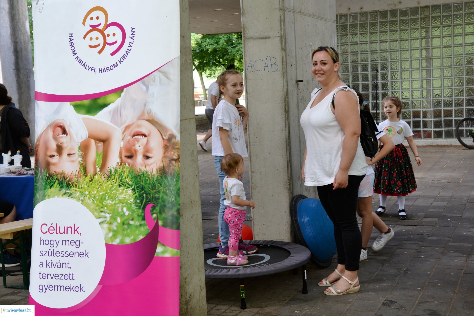 Gyereket a magasba - 2023