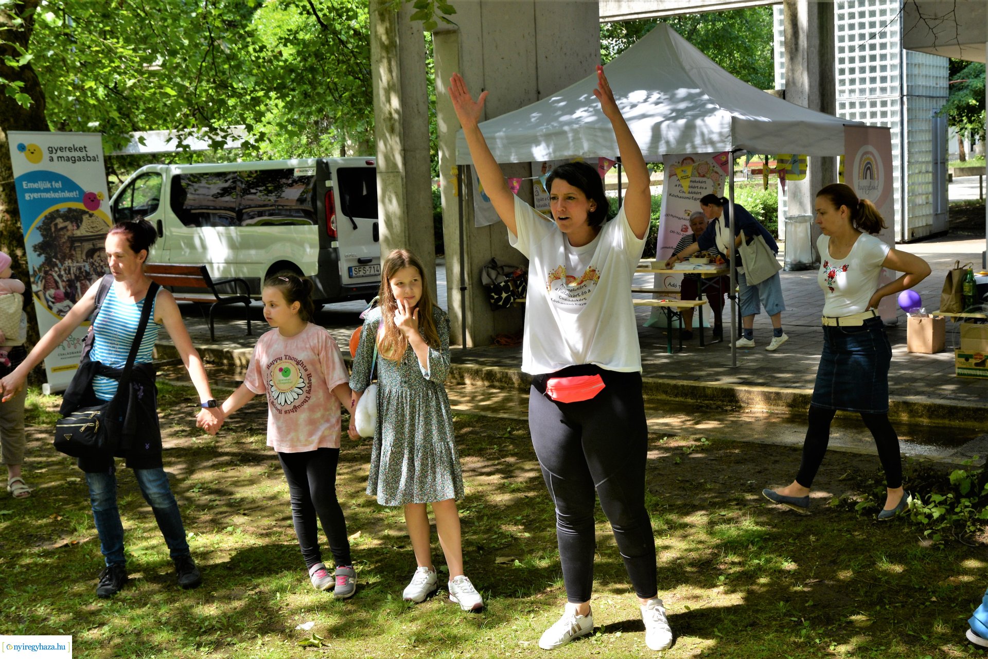 Gyereket a magasba - 2023