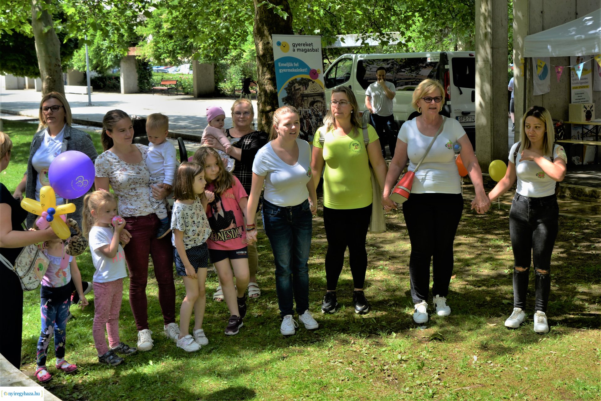 Gyereket a magasba - 2023