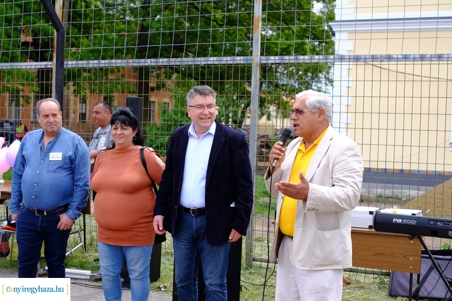 Gyereknap a Huszár telepen