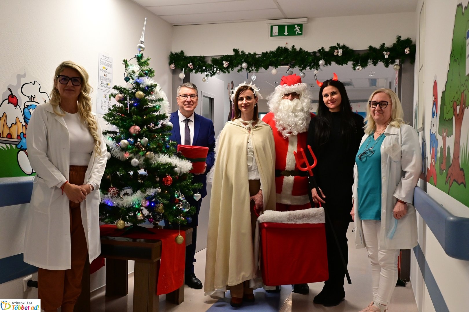 Gyerekosztályra látogatott a Mikulás - 2025