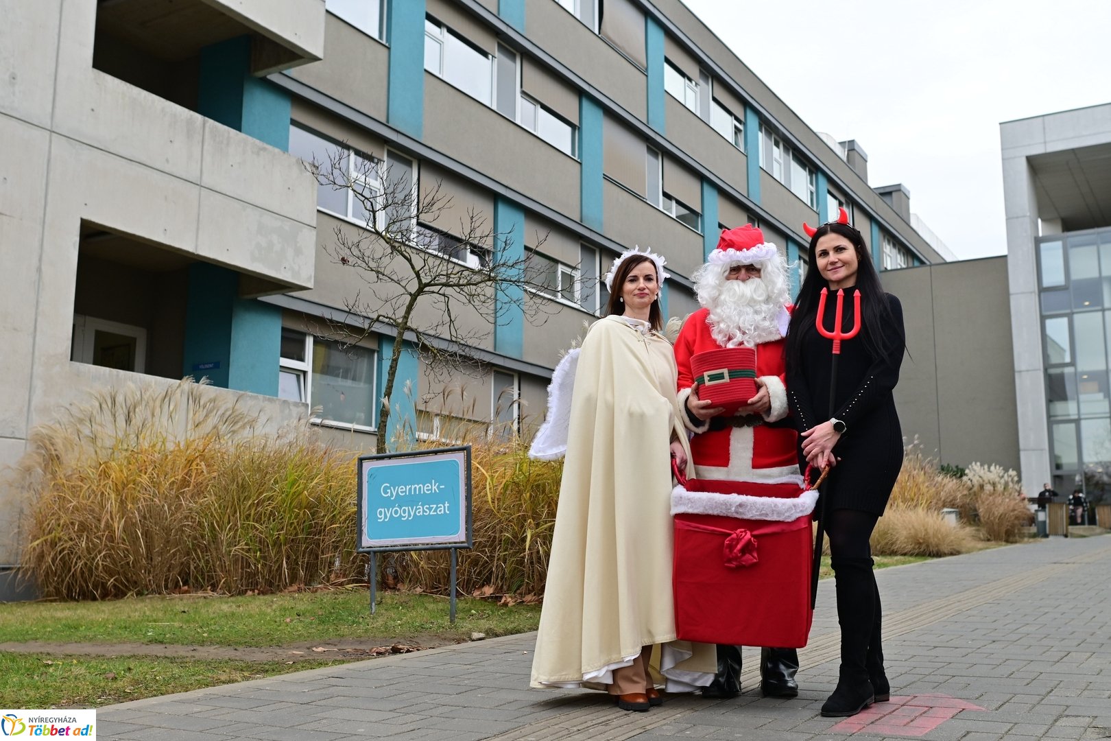 Gyerekosztályra látogatott a Mikulás - 2025