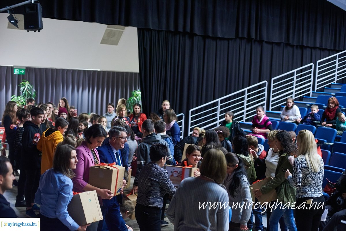 Gyermekjóléti Központ karácsonyi ünnepsége 2019