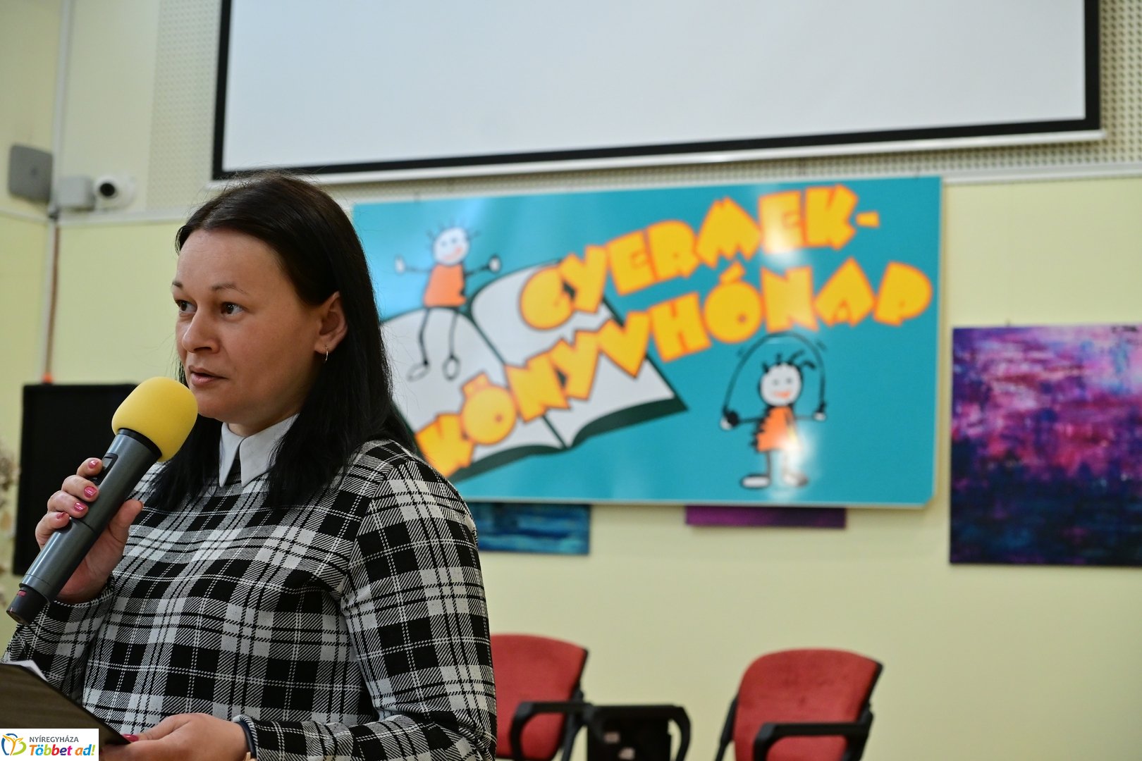 Gyermekkönyvhónap megnyitója a városi könyvtárban 2026