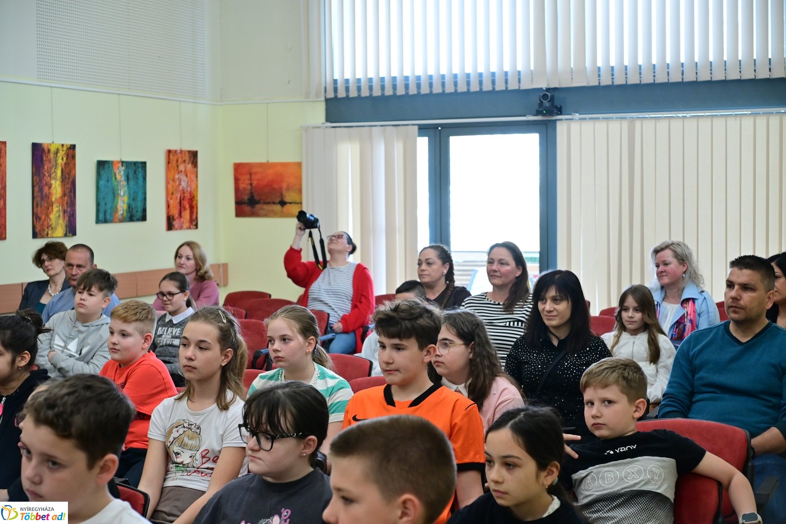 Gyermekkönyvhónap megnyitója a városi könyvtárban 2026