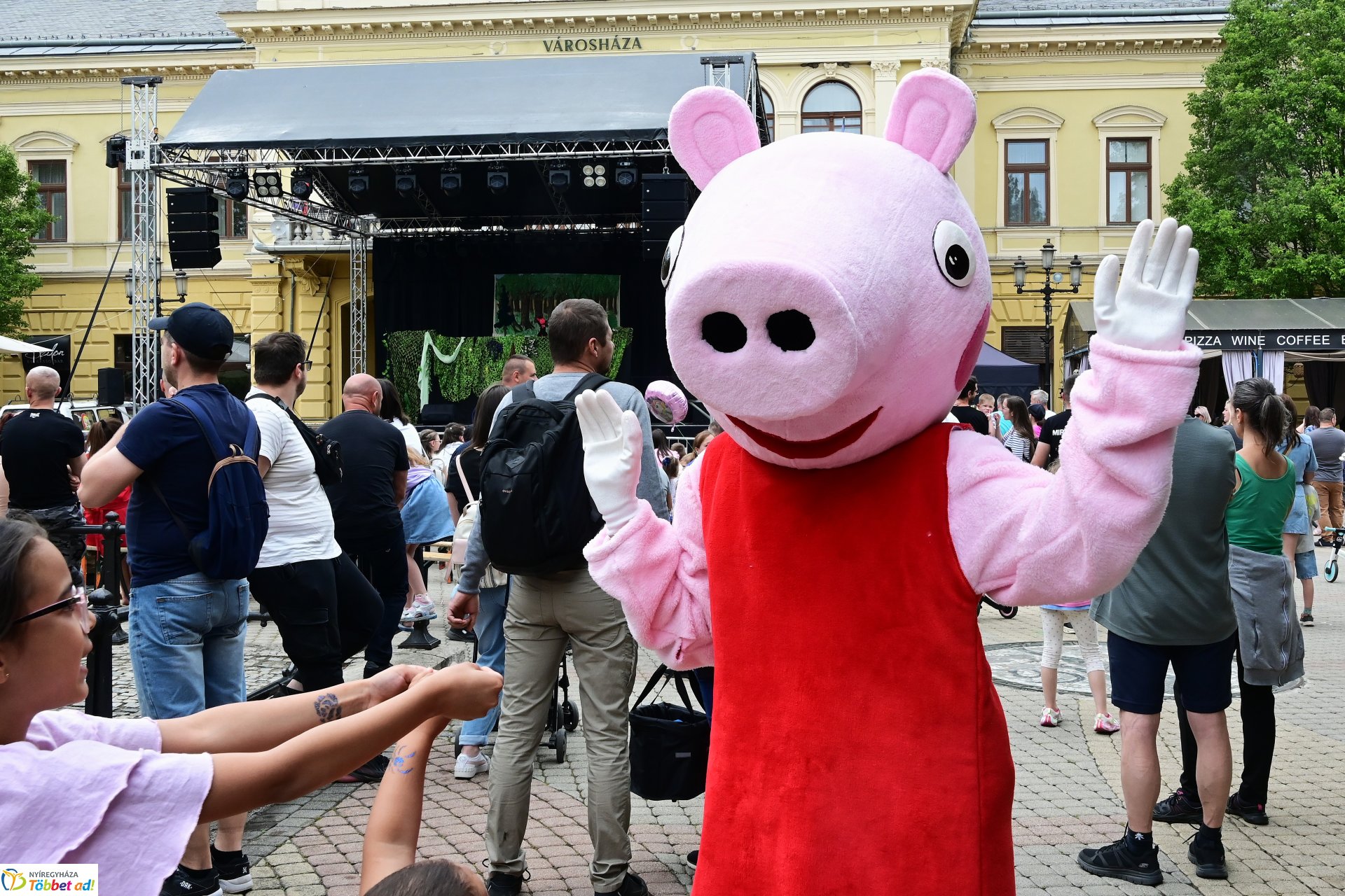 Gyermeknap a Kossuth téren