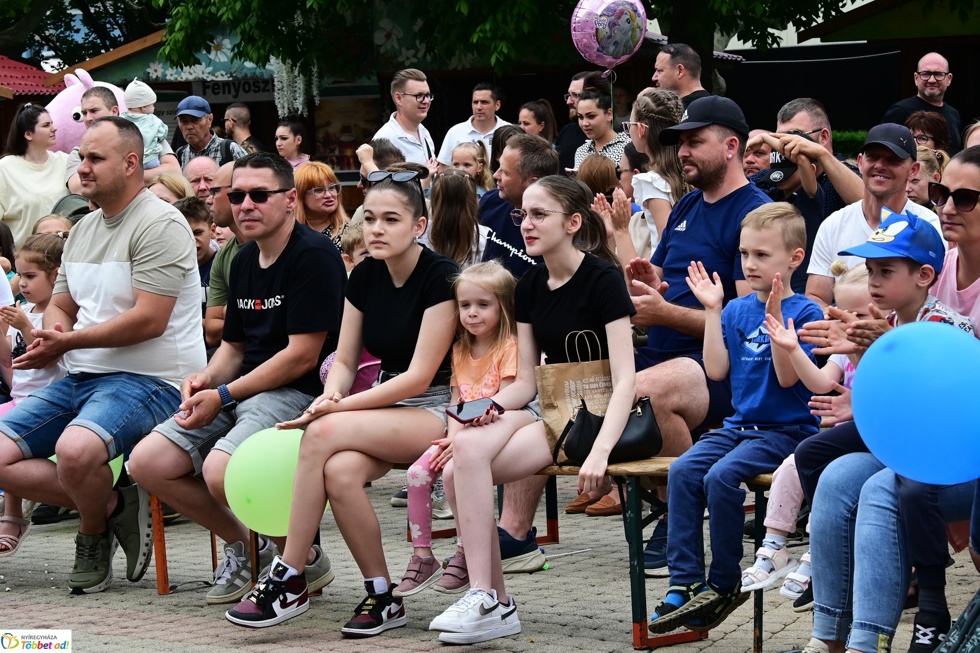Gyermeknap a Kossuth téren