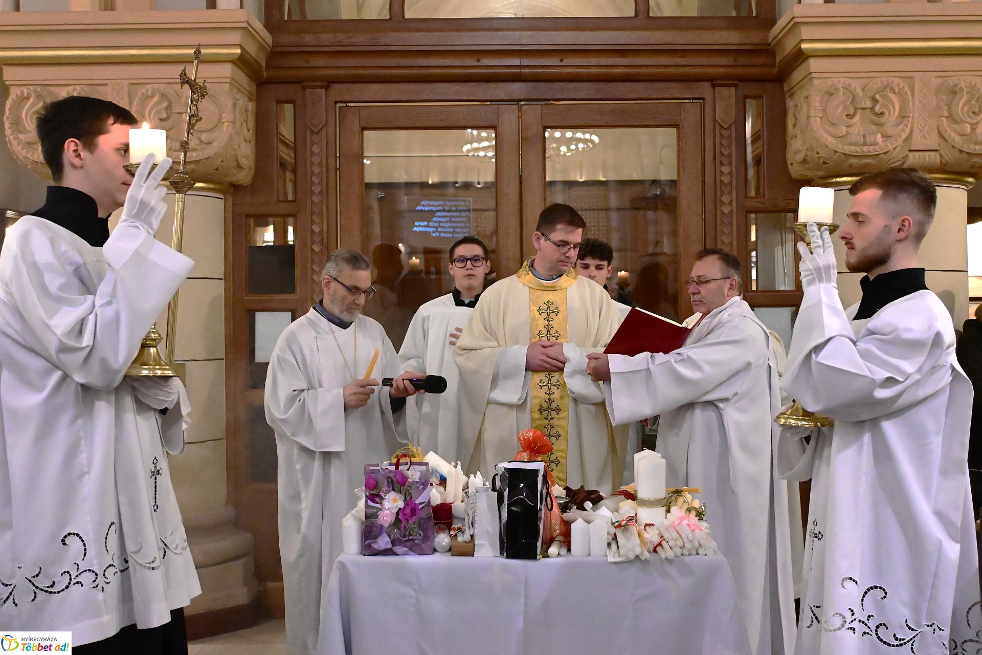 Gyertyaszentelő Boldogasszony ünnepe a Magyarok Nagyasszonya - társszékesegyházban 2026.