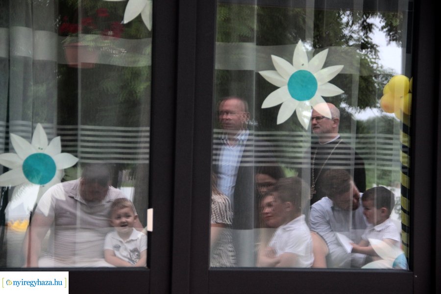 Gyöngyszem Családi Bölcsőde átadó