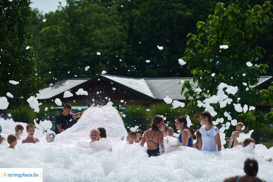 Hab parti a Zöld Ligetben