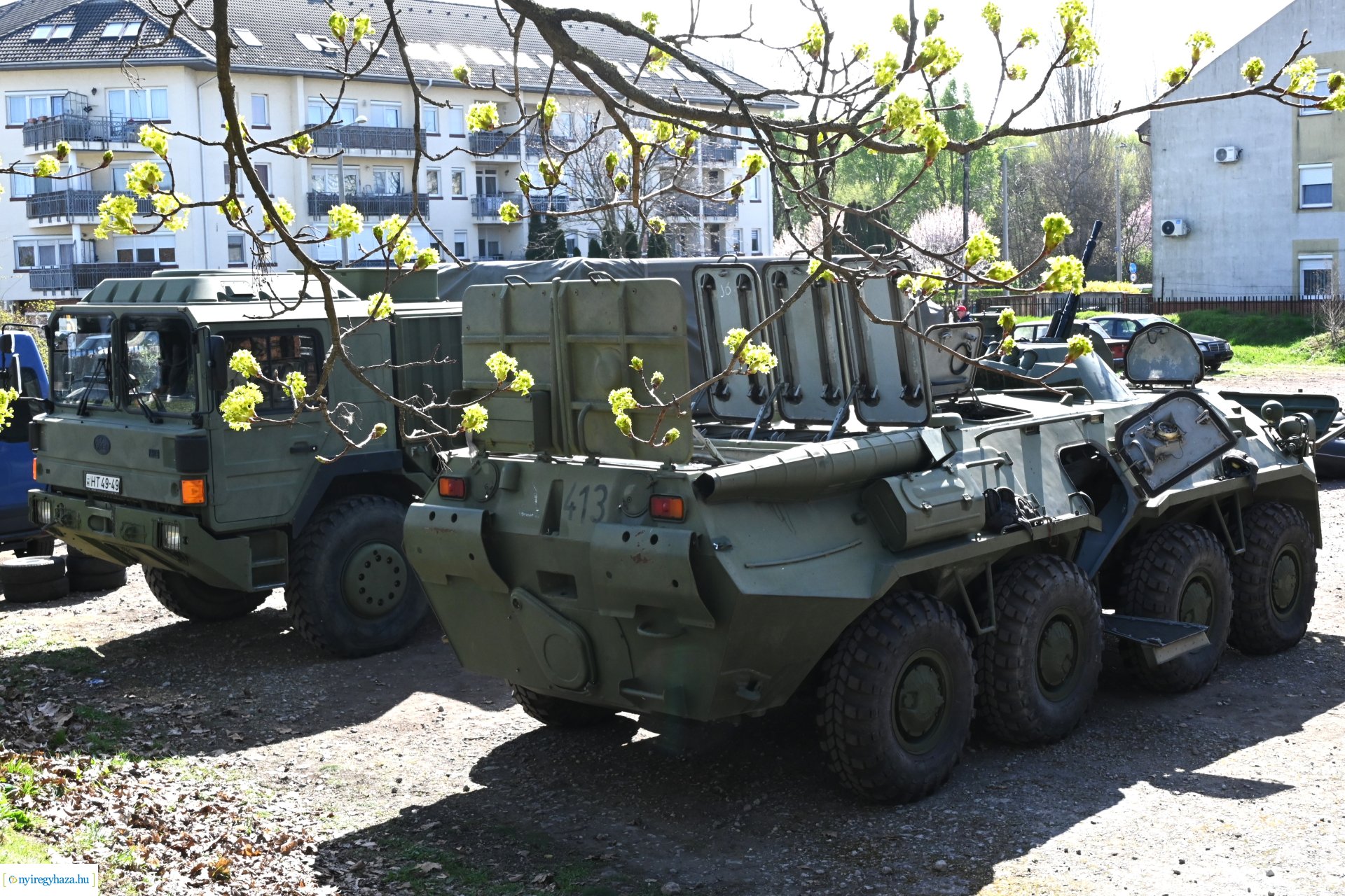 Haditechnikai bemutató a Bánkiban