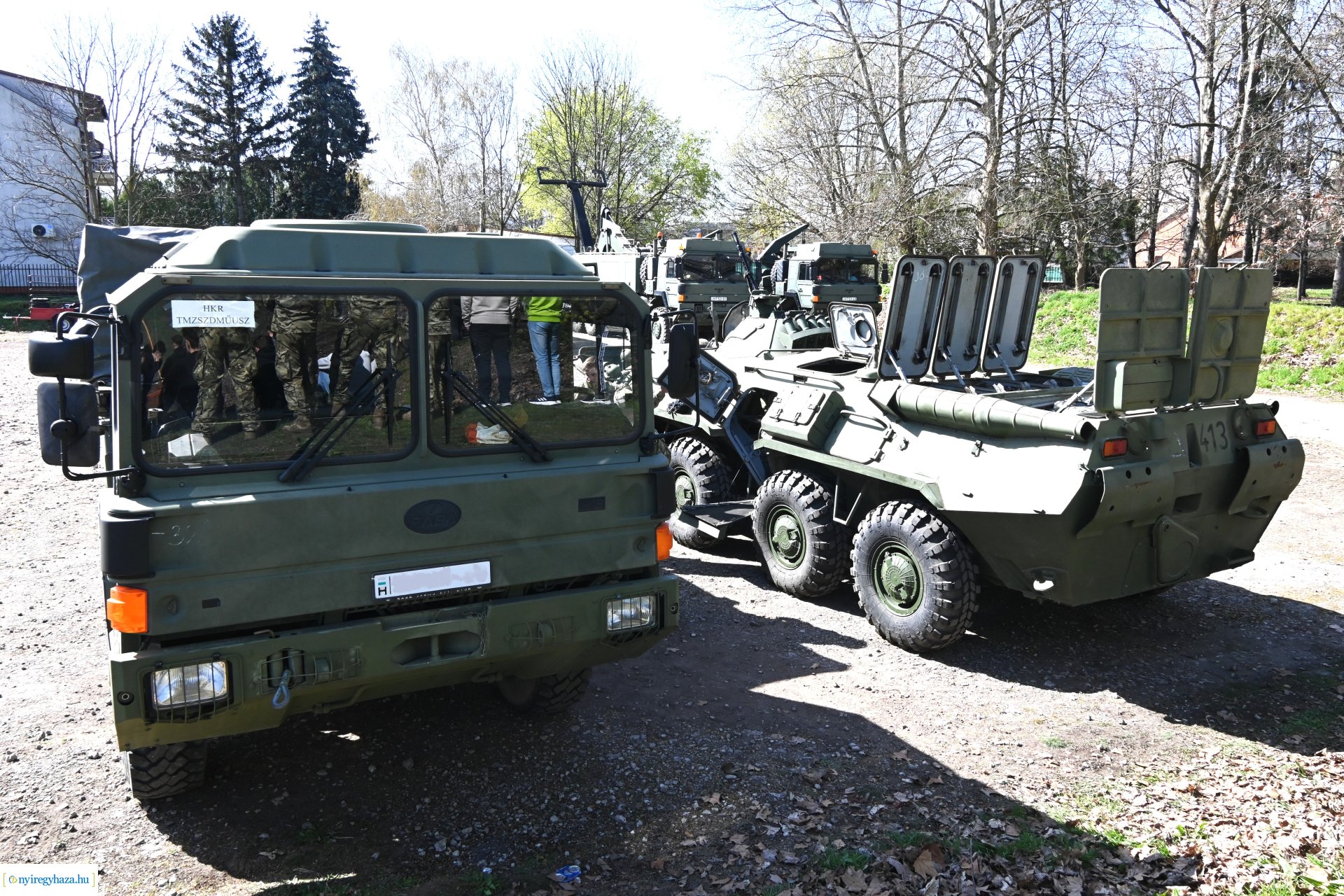 Haditechnikai bemutató a Bánkiban