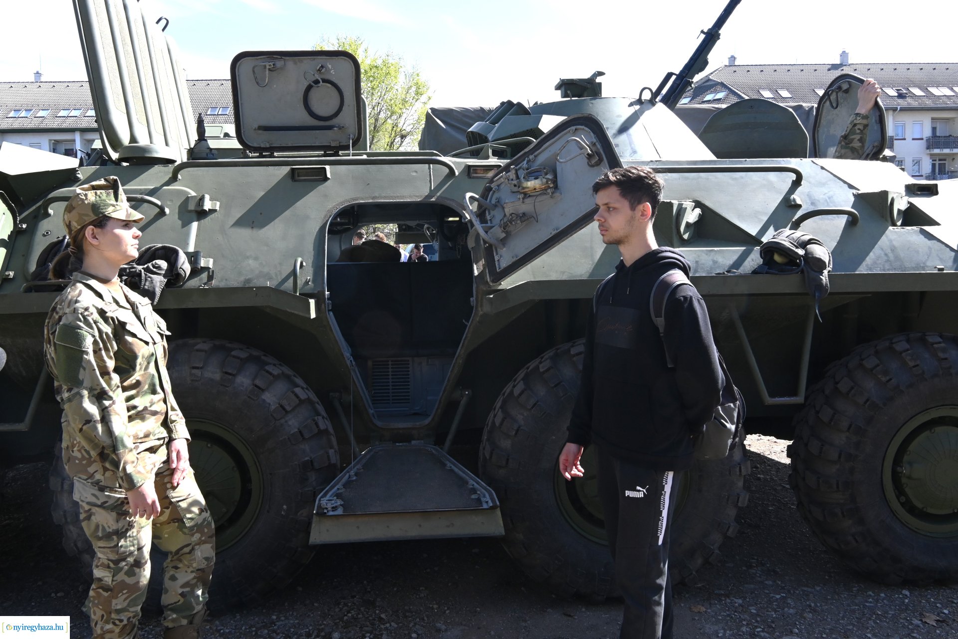 Haditechnikai bemutató a Bánkiban