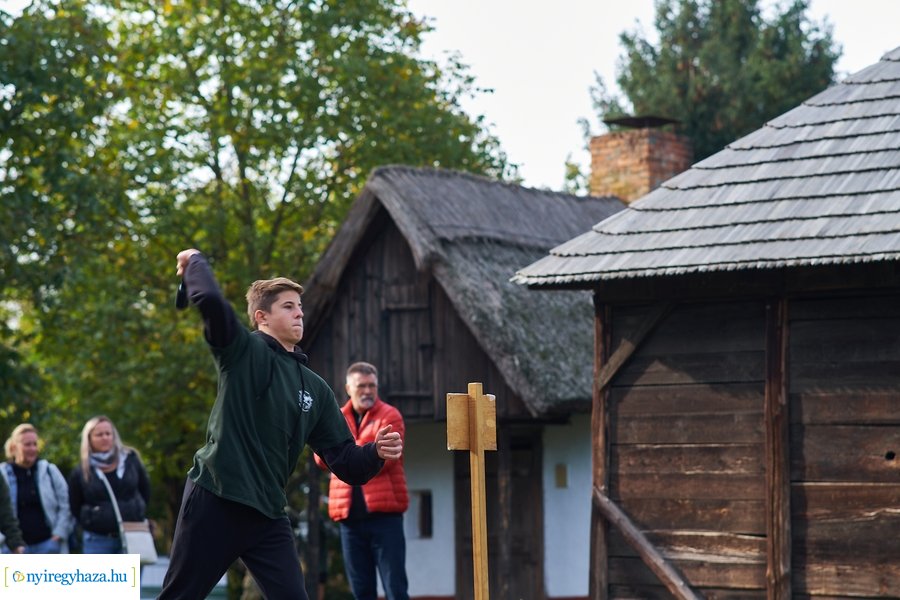 Haditorna a múzeumfaluban