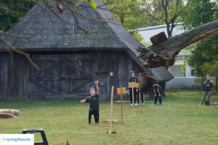 Haditorna a múzeumfaluban