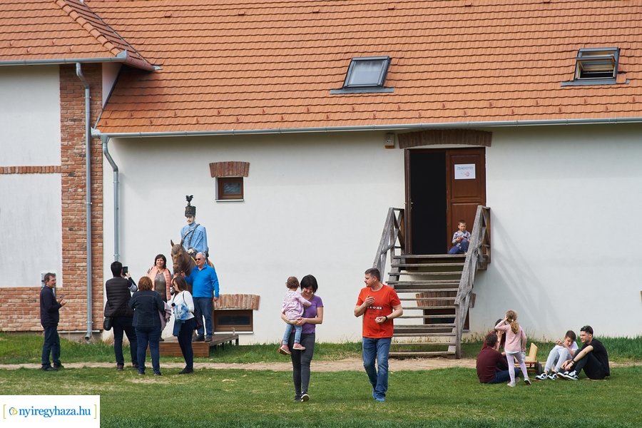 Hagyományos húsvéti tojásfestés a múzeumfaluban 2022