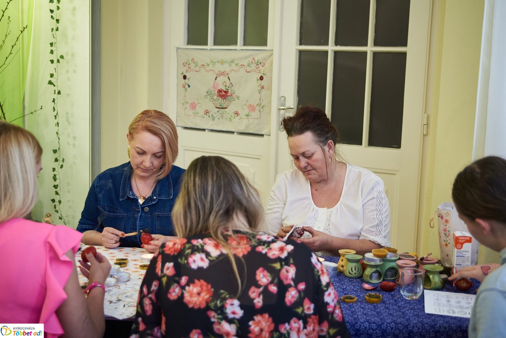 Hagyományos tojásfestés a Kölyökvárban - 2026
