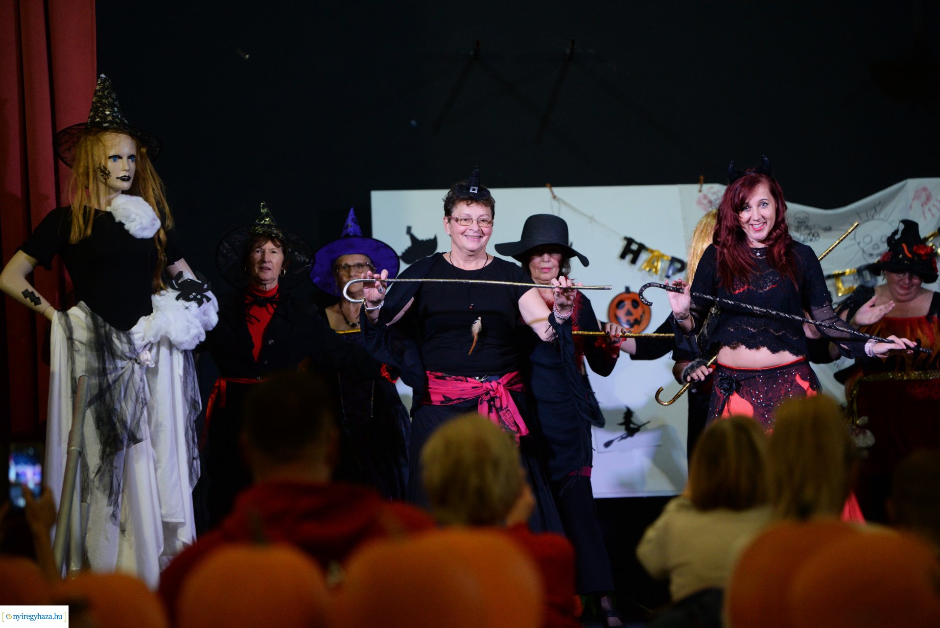 Halloween Party a Kölyökvárban 2023