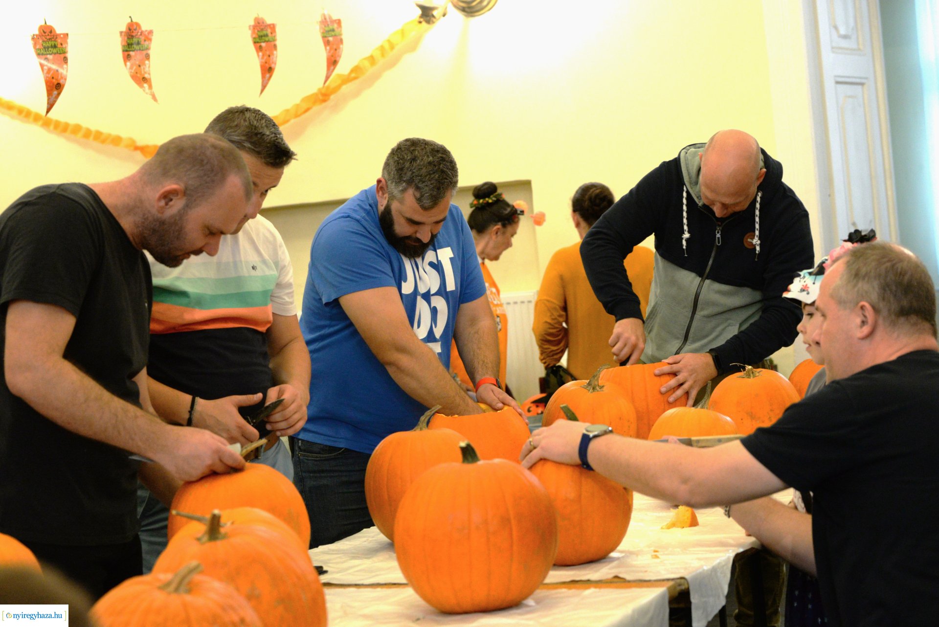 Halloween Party a Kölyökvárban 2023