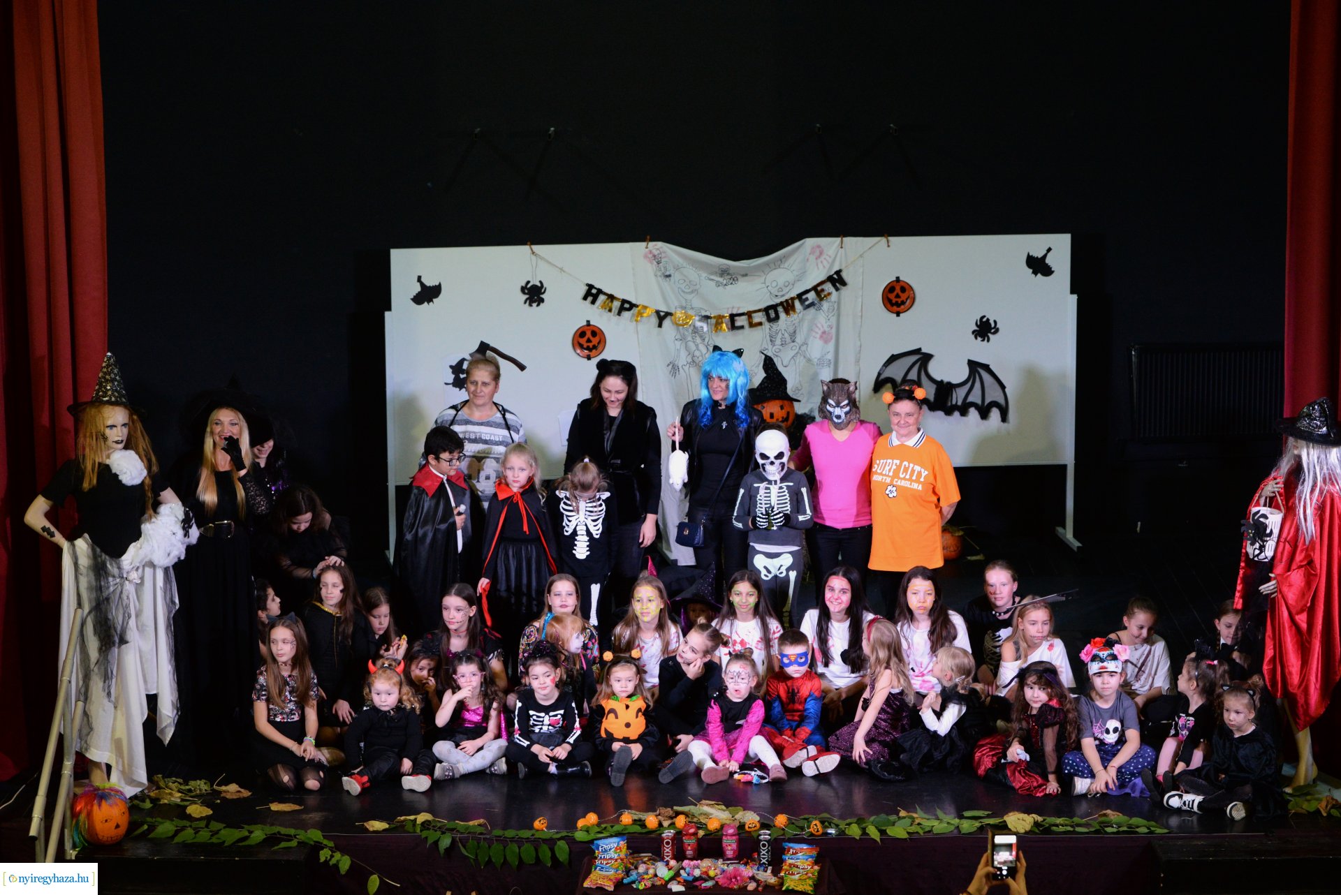 Halloween Party a Kölyökvárban 2023