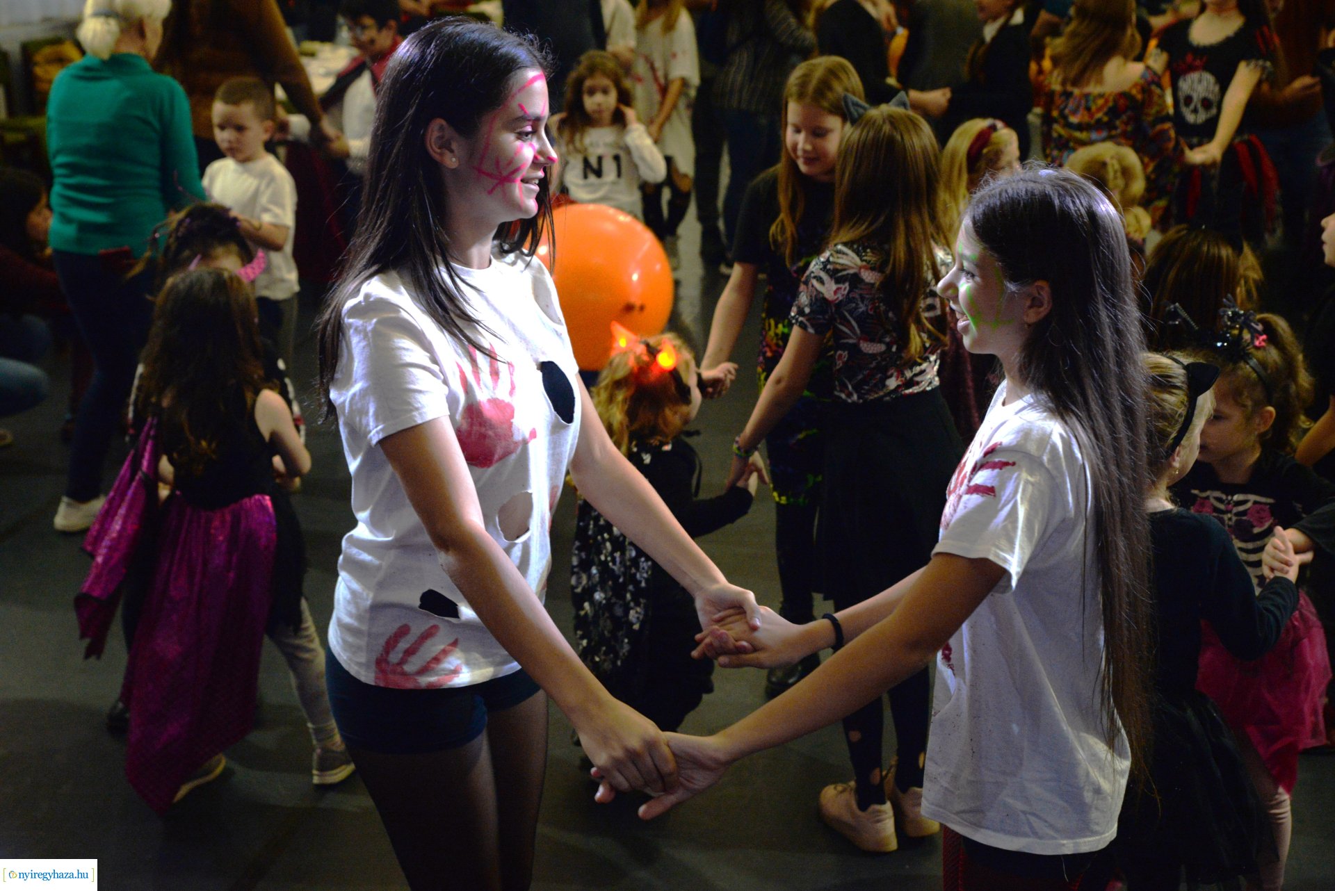 Halloween Party a Kölyökvárban 2023