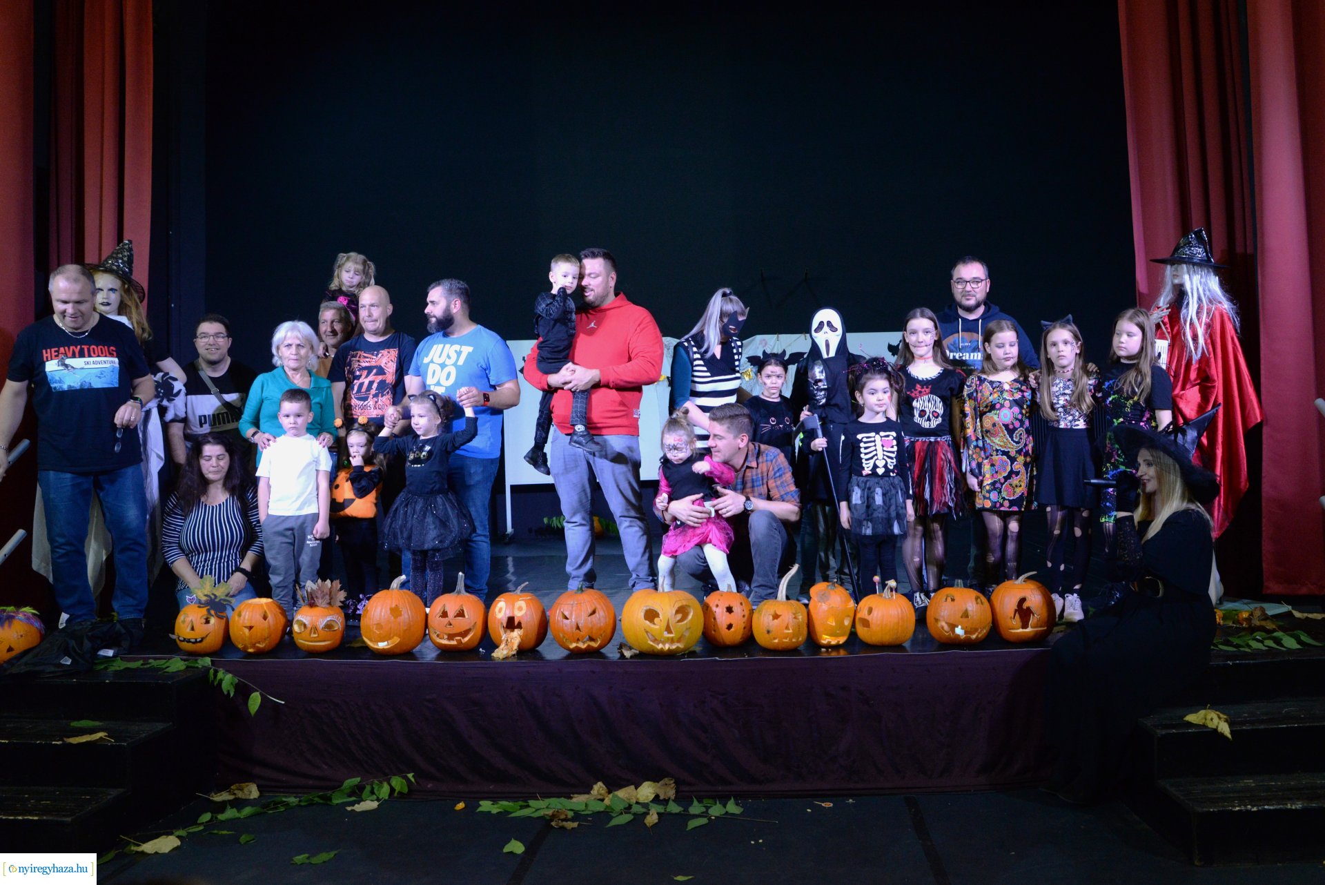 Halloween Party a Kölyökvárban 2023