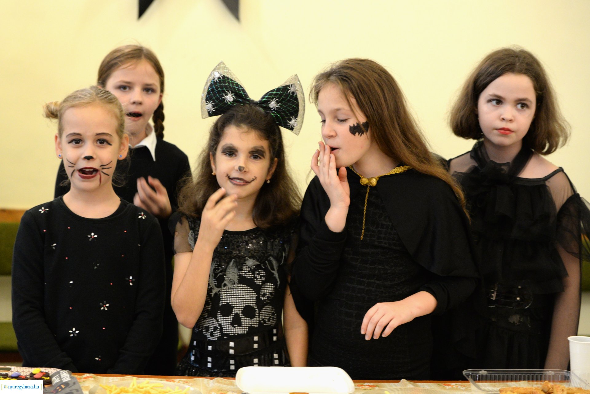 Halloween Party a Kölyökvárban 2023