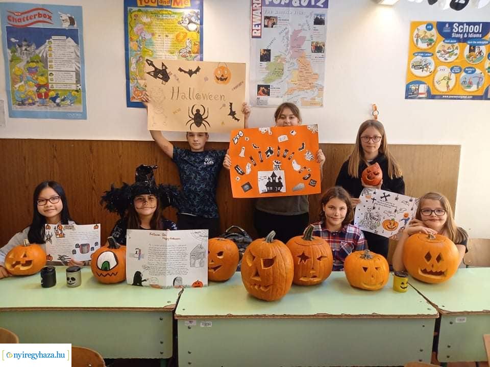 Halloween-re hANGOLódtak a Bem-es diákok