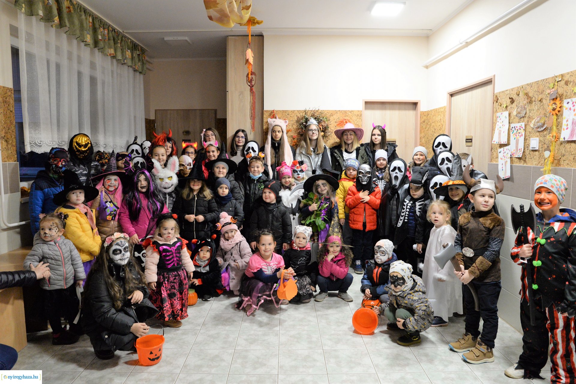 Halloweeni séta Oroson - Csokit vagy csalunk! 
