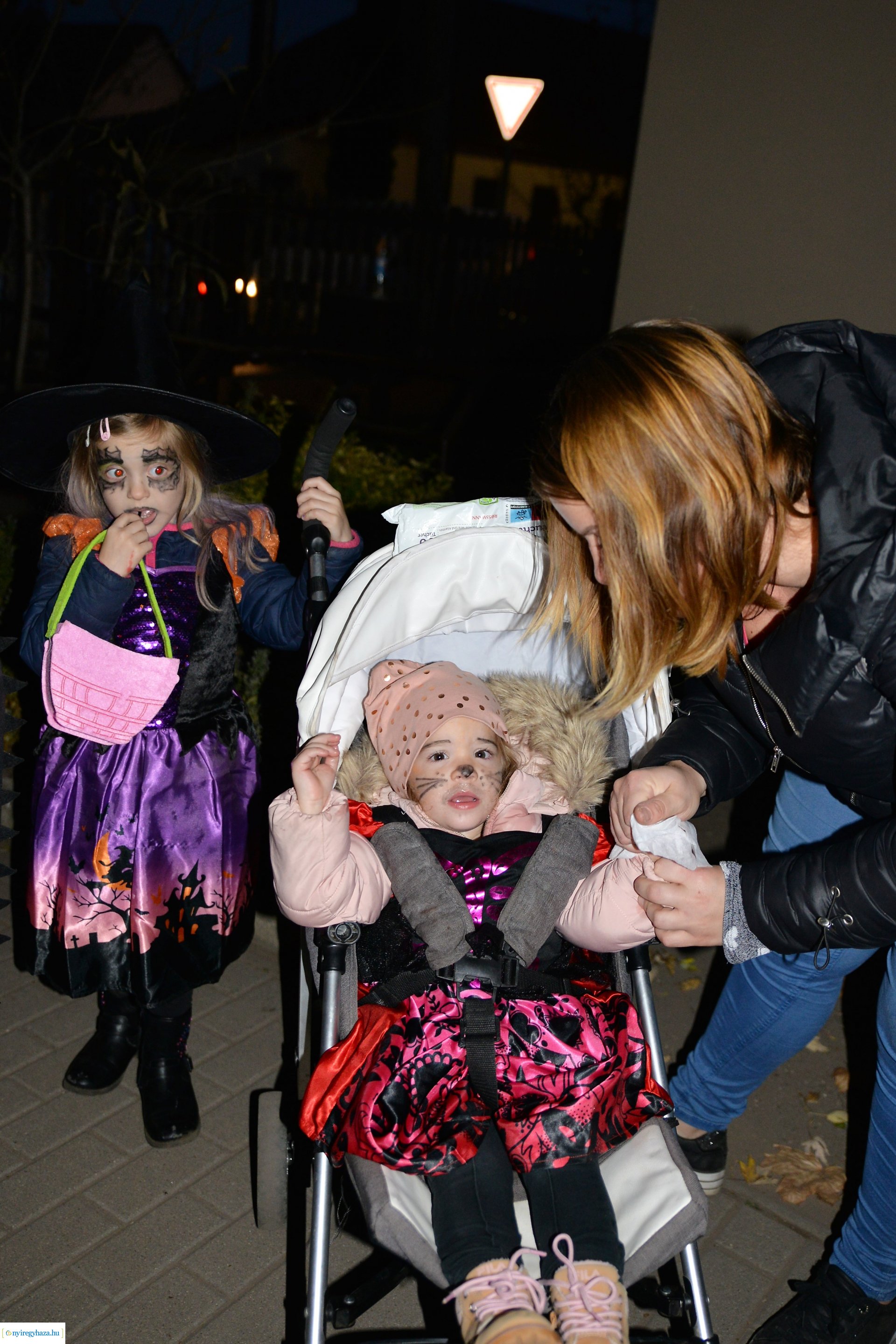 Halloweeni séta Oroson - Csokit vagy csalunk! 