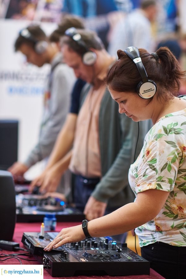 Hangszert a kézbe! 2021