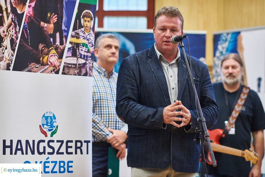 Hangszert a kézbe! 2021