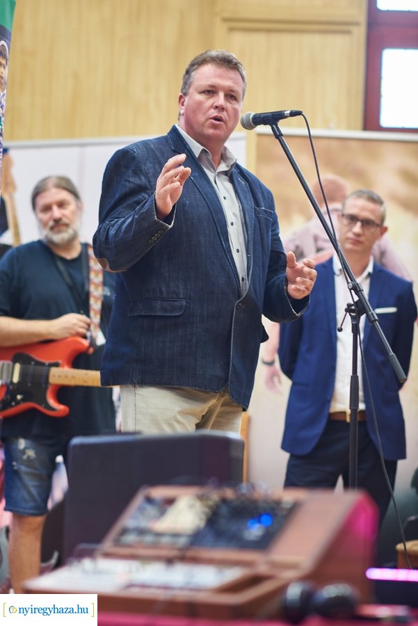 Hangszert a kézbe! 2021