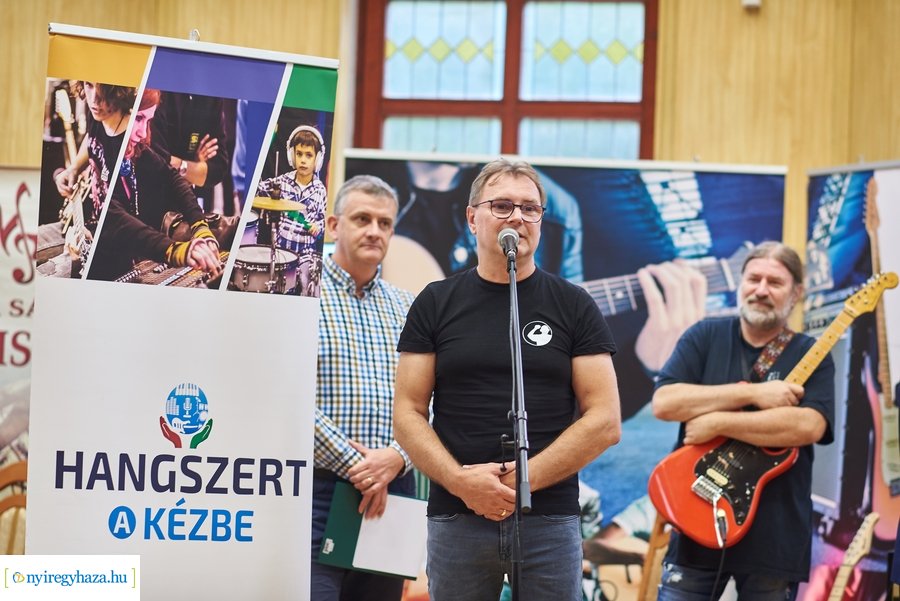 Hangszert a kézbe! 2021