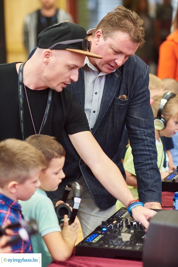 Hangszert a kézbe! 2021