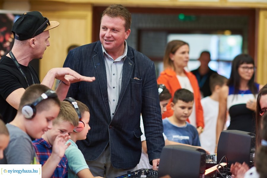 Hangszert a kézbe! 2021