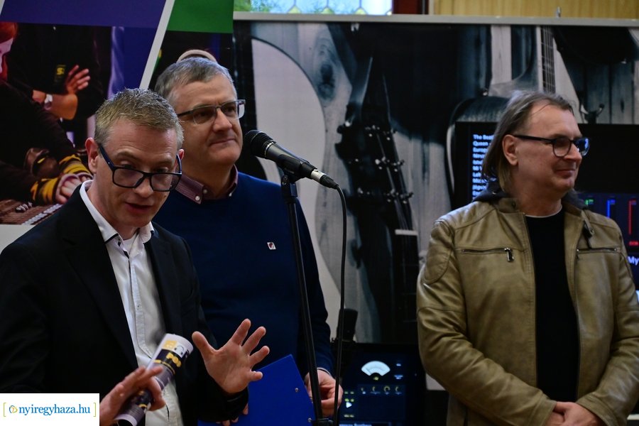 Hangszert a kézbe 2024