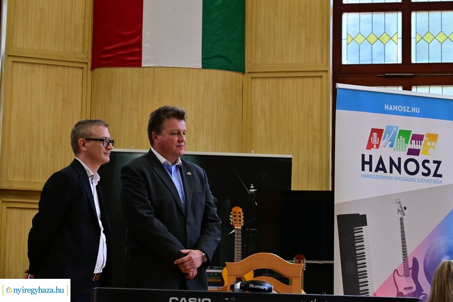 Hangszert a kézbe 2024